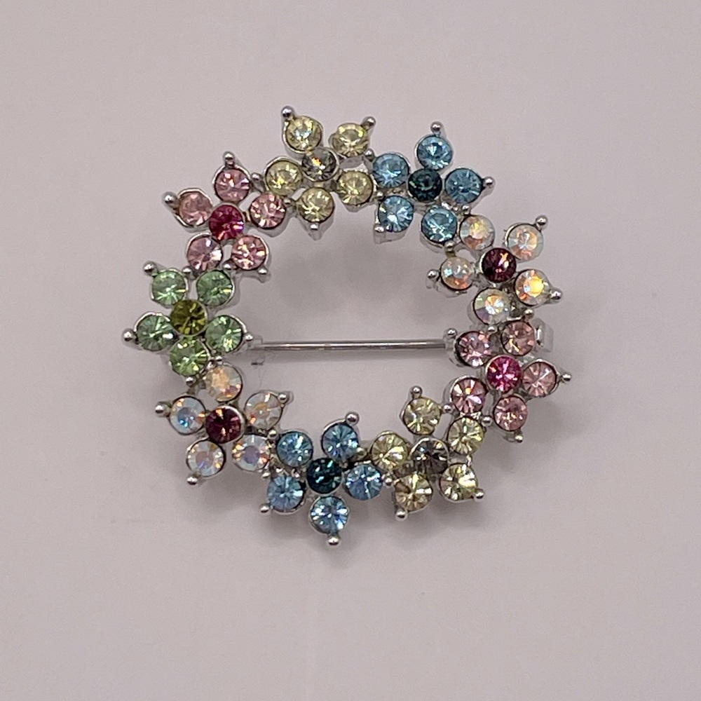 VINTAGE Crystal Floral Brooch